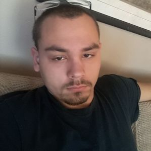 Meet your Posher, Dillon